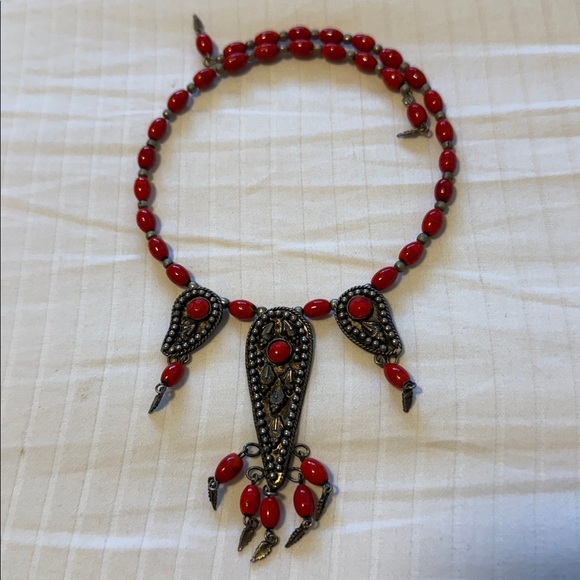 Red and Silver Beaded Necklace - Picture 3 of 4